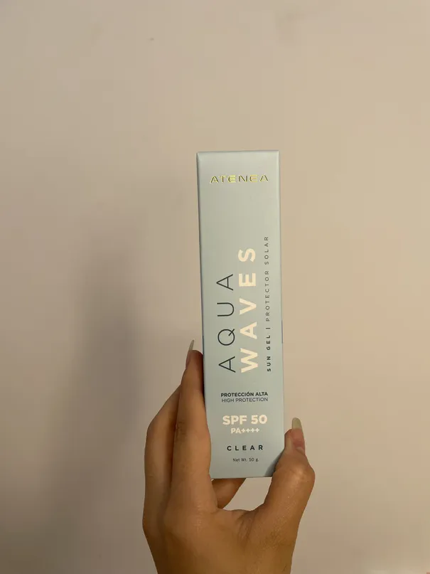 Bloqueador Aqua Waves SPF 50 PA++++ — Atenea